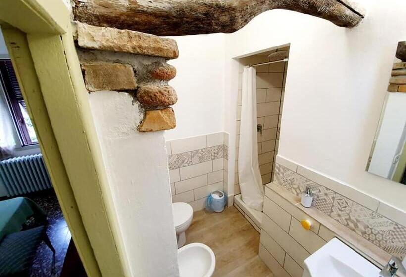 ベッドアンドブレックファースト Il Girasole ...at Andorus  House