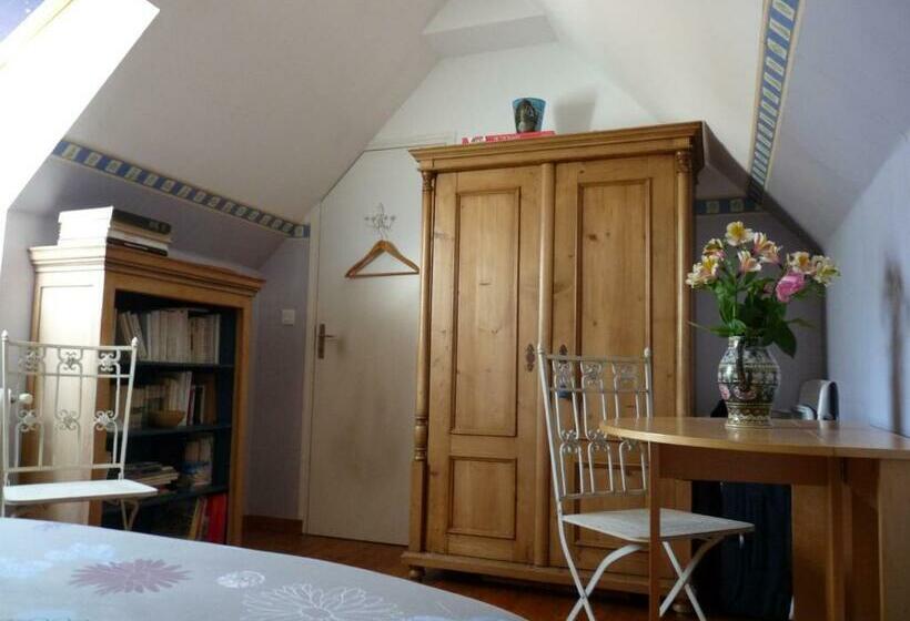 تختخواب و صبحانه Le Petit Grenier