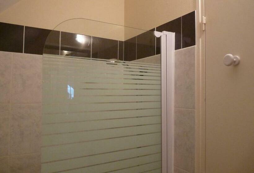 تختخواب و صبحانه Le Petit Grenier