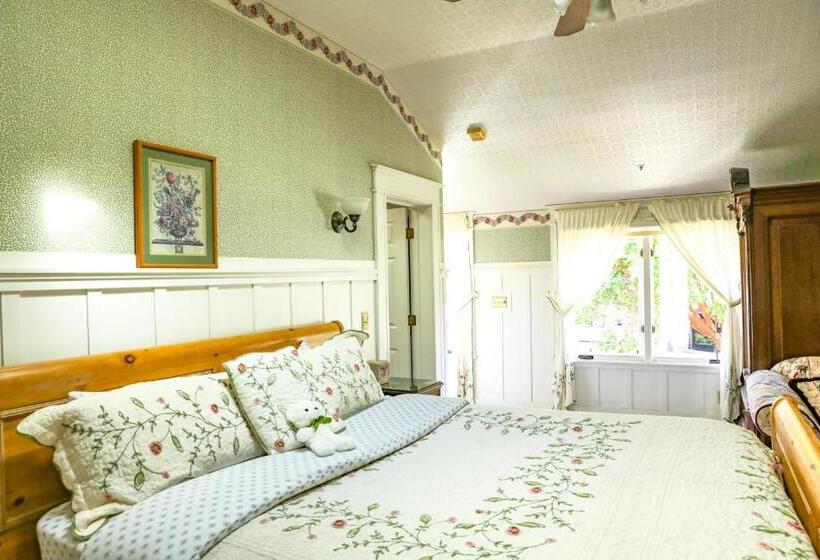 Bed and Breakfast The Old St Angela Inn