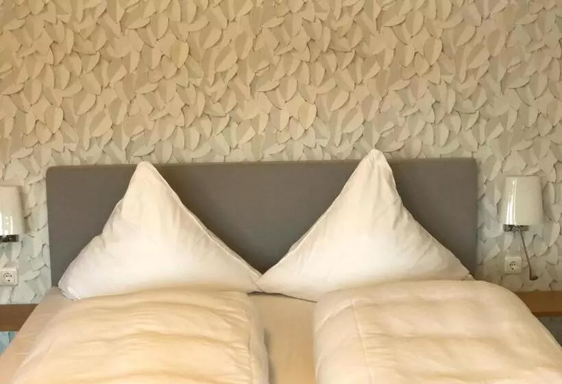 ホテル Fischerklause Am Lutjensee