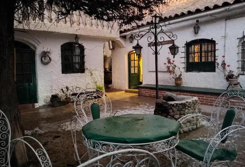 펜션 Casa De Huéspedes María Victoria