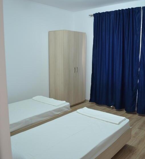 پانسیون Ermar