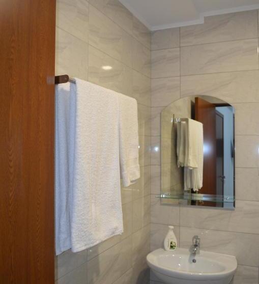 پانسیون Ermar