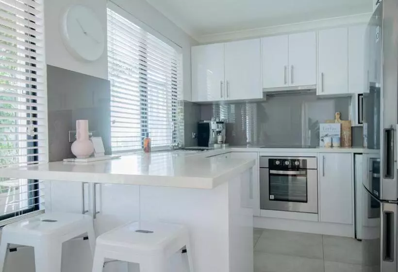 پانسیون Mindarie Retreat