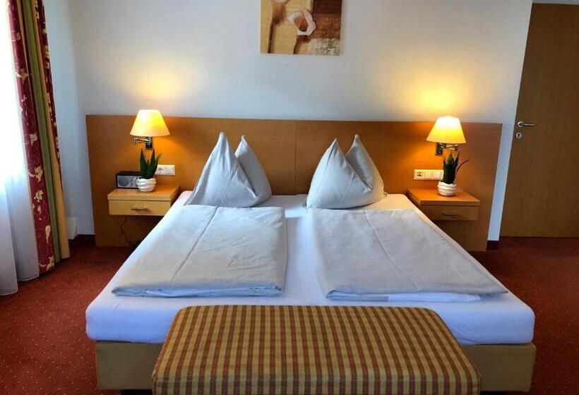 펜션 Motel55   Nettes Hotel Mit Self Check In In Villach, Warmbad