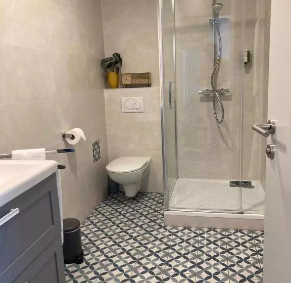 ペンション Motel55   Nettes Hotel Mit Self Check In In Villach, Warmbad