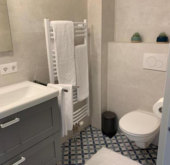 펜션 Motel55   Nettes Hotel Mit Self Check In In Villach, Warmbad