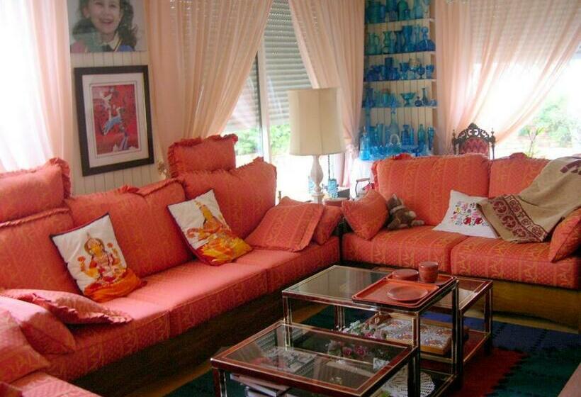 تختخواب و صبحانه Chambres D Hôtes Issy Paris