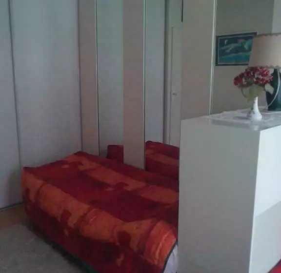 ベッドアンドブレックファースト Chambres D Hôtes Issy Paris