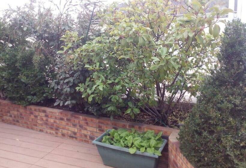 تختخواب و صبحانه Chambres D Hôtes Issy Paris