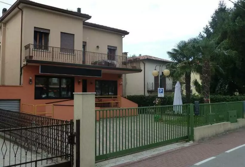 ベッドアンドブレックファースト Sissi Bed&breakfast