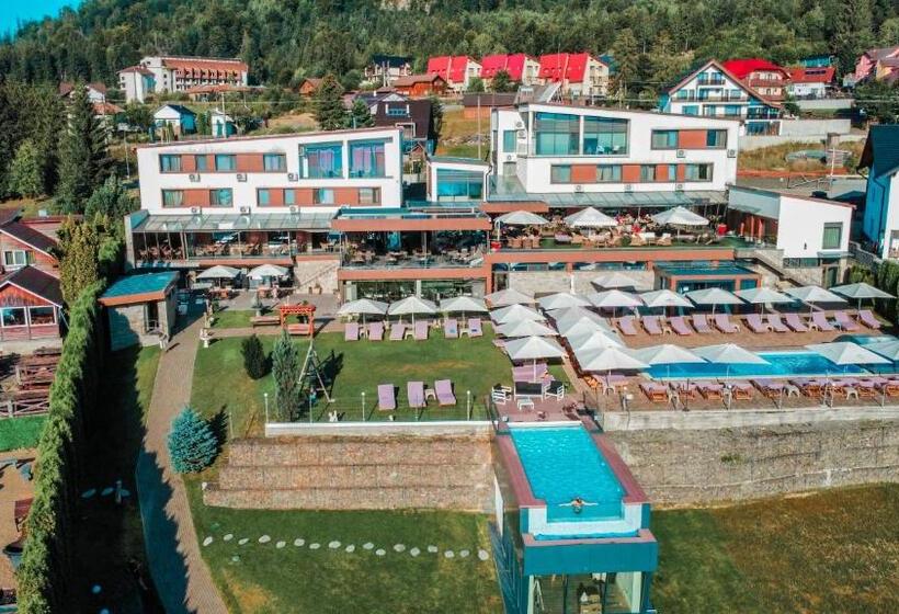 בית מלון כפרי Roser House Boutique   Pe Malul Lacului Colibita