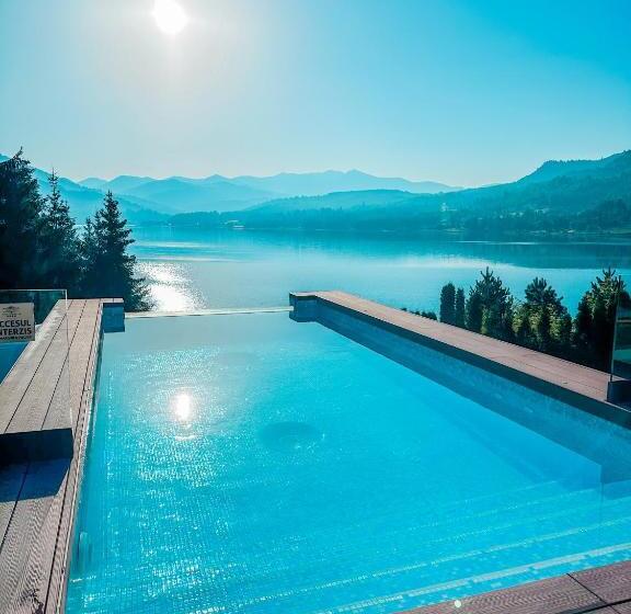 בית מלון כפרי Roser House Boutique   Pe Malul Lacului Colibita