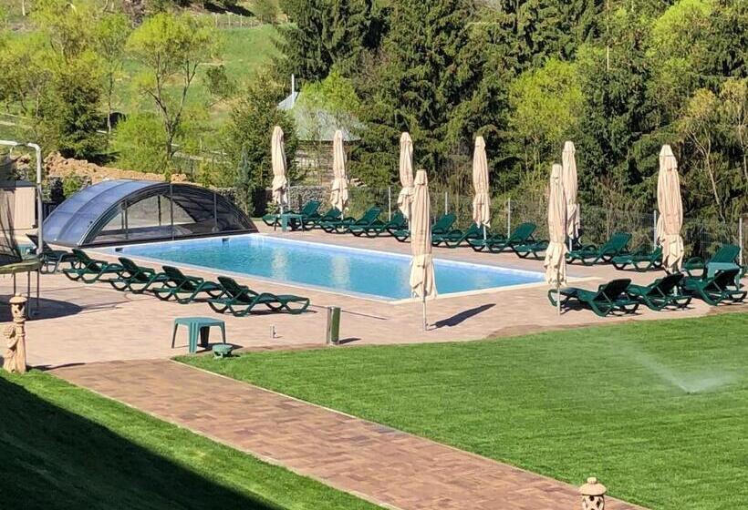 בית מלון כפרי Roser House Boutique   Pe Malul Lacului Colibita