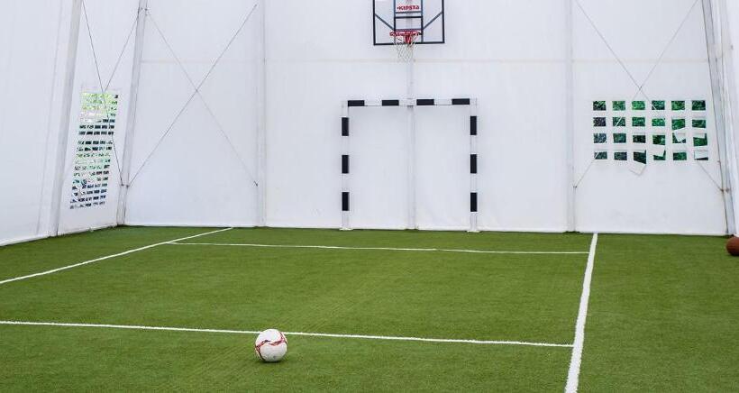 בית מלון כפרי Roser House Boutique   Pe Malul Lacului Colibita