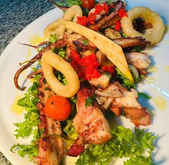 בית מלון כפרי Roser House Boutique   Pe Malul Lacului Colibita