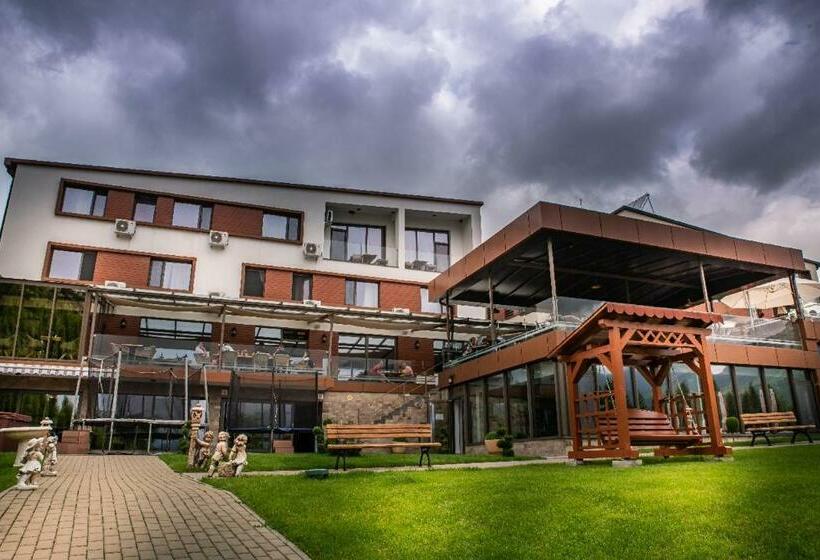 בית מלון כפרי Roser House Boutique   Pe Malul Lacului Colibita