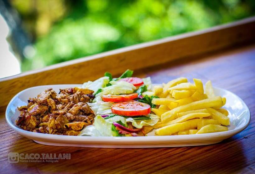 پانسیون Greengos