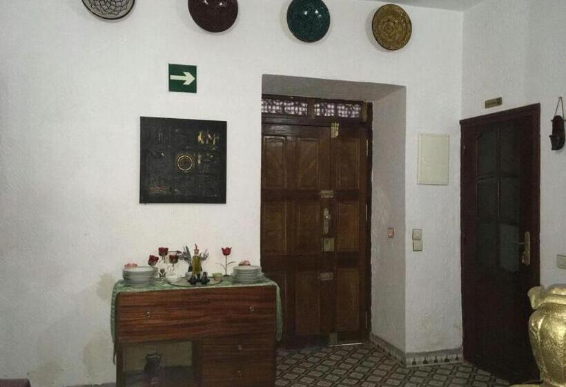 Pensió Riad Larache