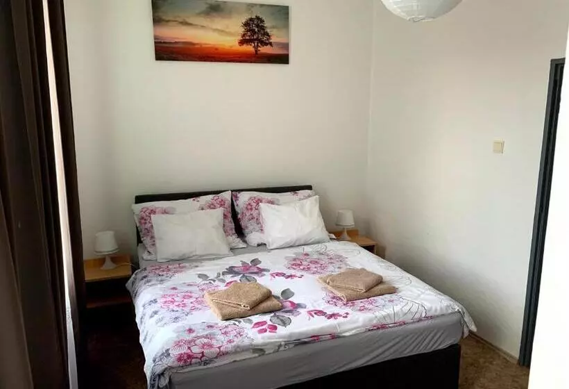 Majatalo Ubytovanie Violet