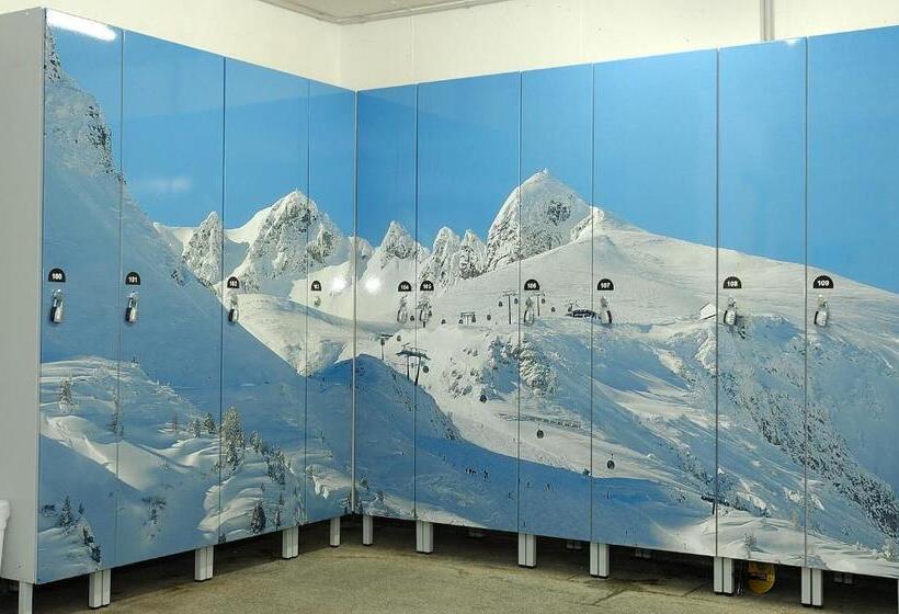 Alphatauern Health Resort   Adults Only 15 Plus