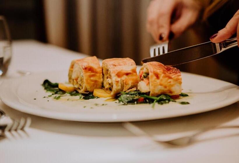 Alphatauern Health Resort   Adults Only 15 Plus