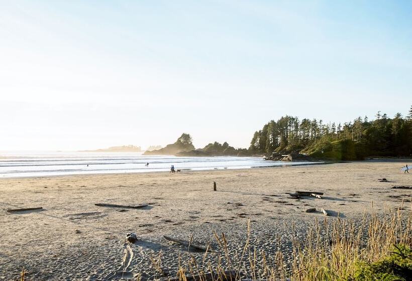 Cox Bay Beach Resort