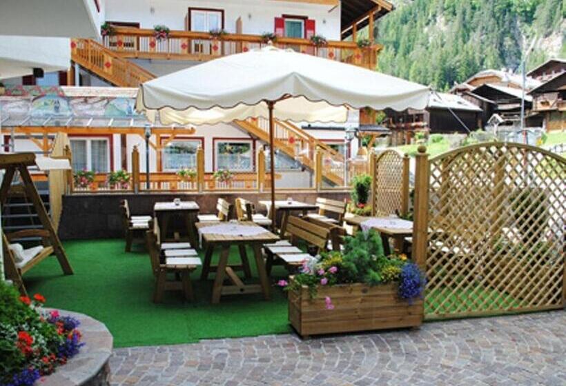 ホテル Albergo Bernard