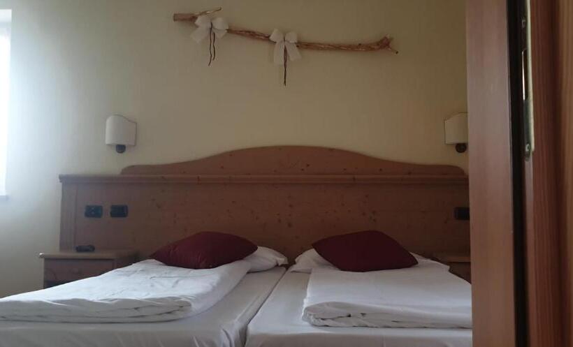 ホテル Albergo Bernard