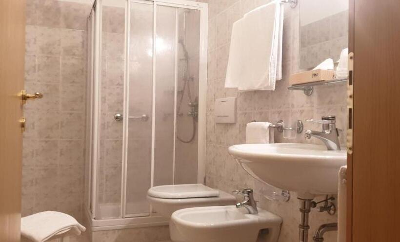 ホテル Albergo Bernard