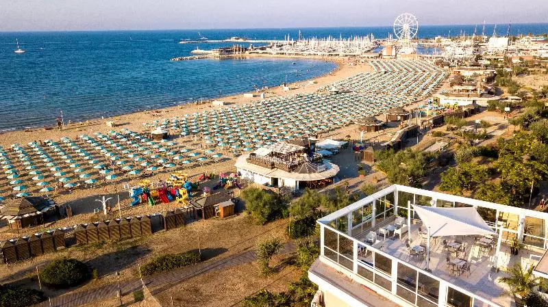 호텔 Baia Imperiale