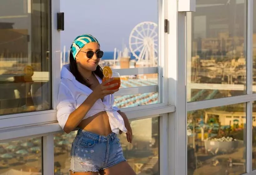 호텔 Baia Imperiale