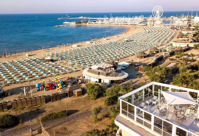 호텔 Baia Imperiale