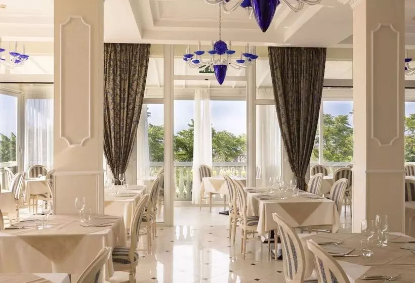 호텔 Baia Imperiale