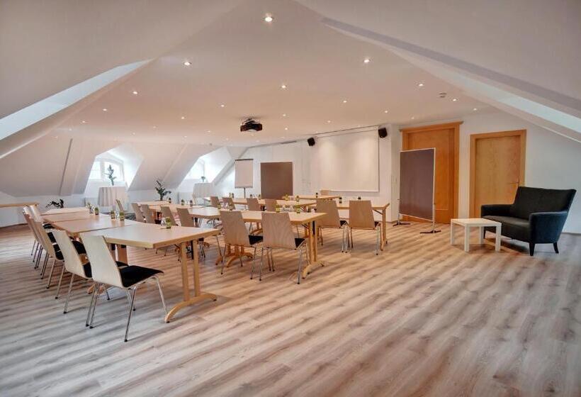 ホテル Das Schlössl