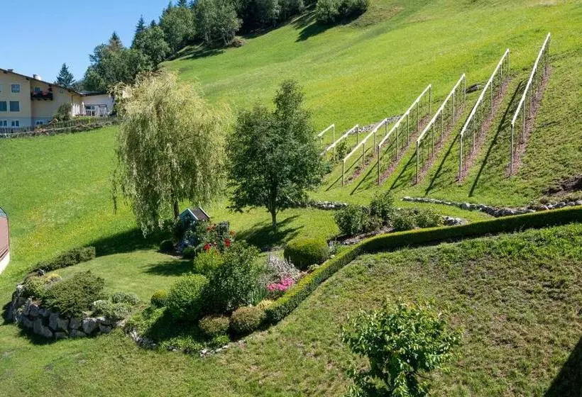 Отель Das Schlössl