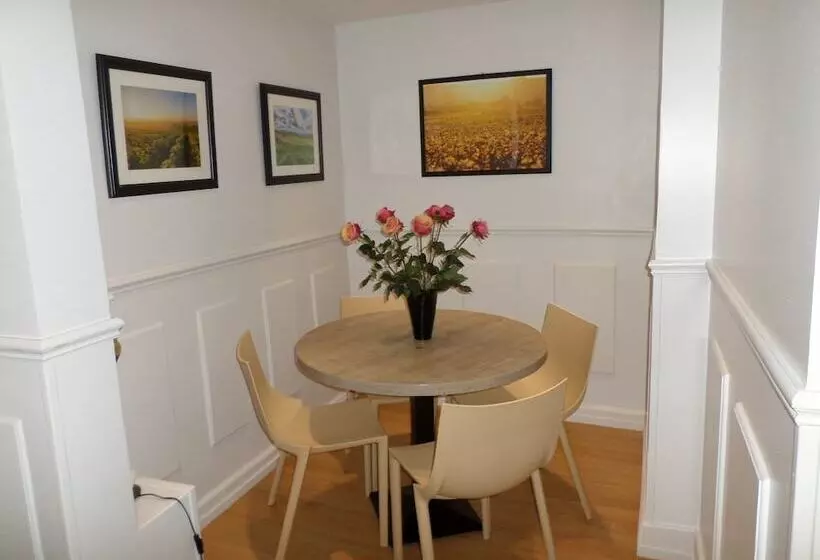 호텔 De La Cathedrale