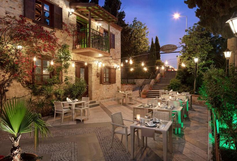 בית מלון כפרי Doubletree By Hilton Kusadasi   Special Class