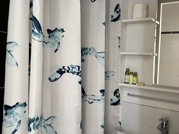 호텔 Eden  La Baigneuse