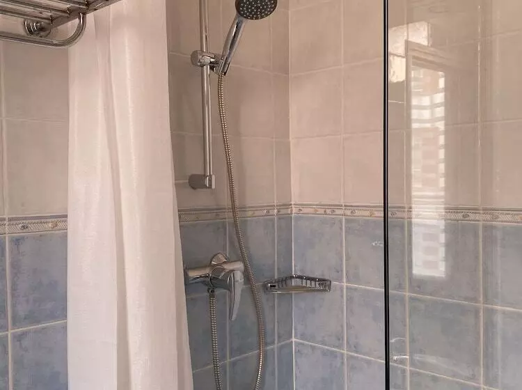 فندق Eden  La Baigneuse