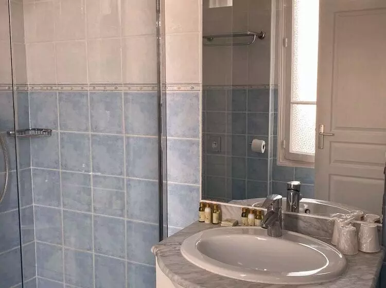 فندق Eden  La Baigneuse