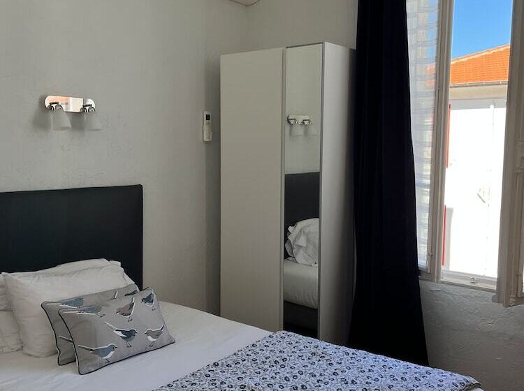 호텔 Eden  La Baigneuse