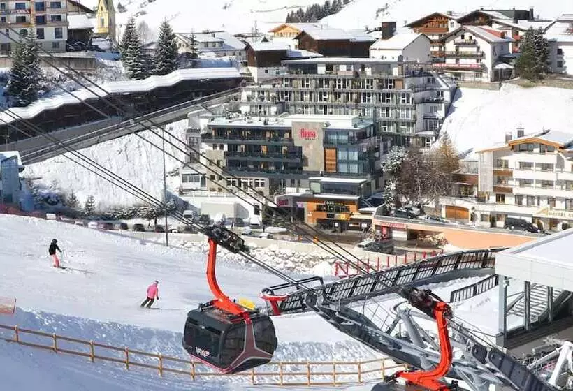هتل Fliana Ischgl