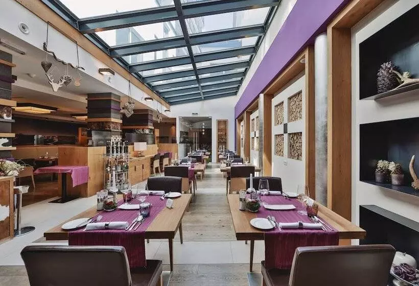 هتل Fliana Ischgl