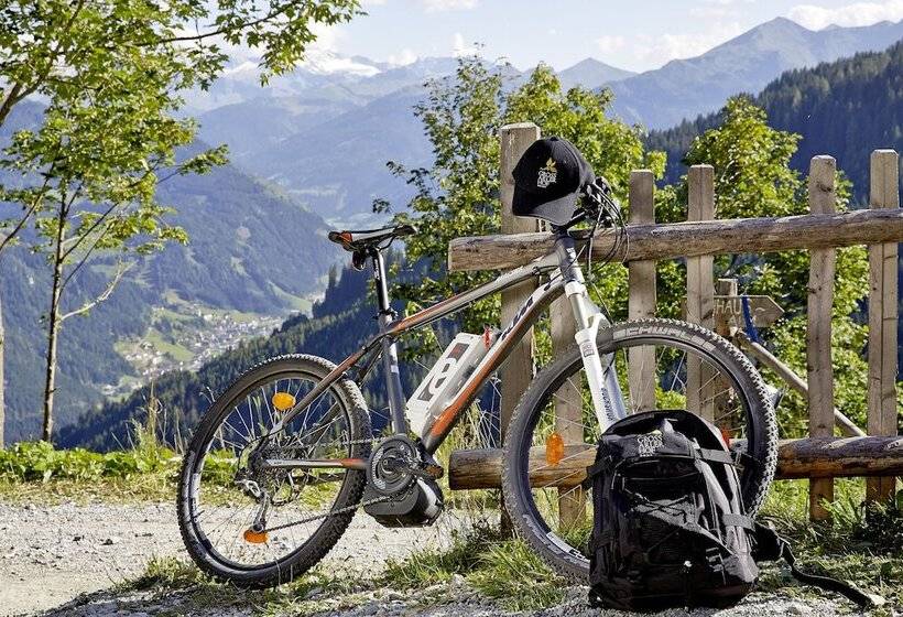 فندق Grossarler Hof Superior