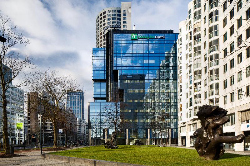 فندق Holiday Inn Express Rotterdam Central Station, An Ihg