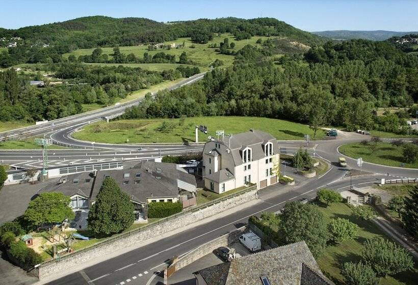 ホテル Hôtel Restaurant Le Calice Du Gevaudan   A75