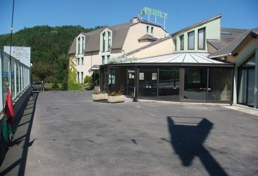 ホテル Hôtel Restaurant Le Calice Du Gevaudan   A75