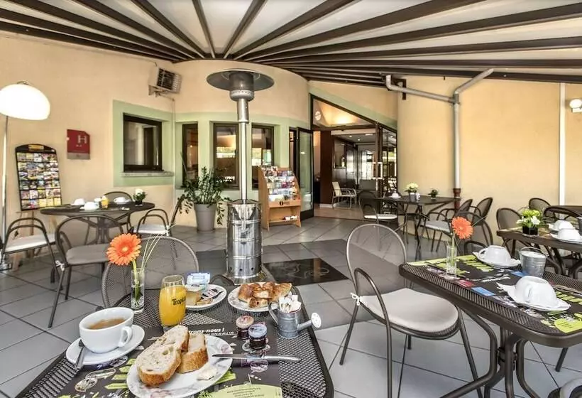 酒店 Hôtel Restaurant Le Calice Du Gevaudan   A75